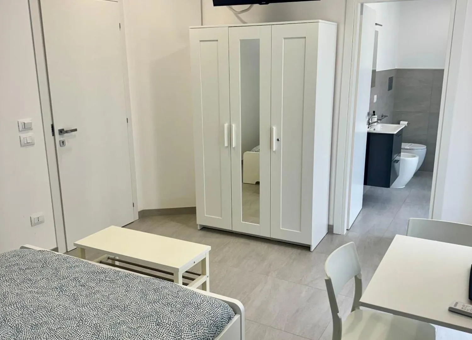 Central Sicily Rooms San Cataldo  Bed & Breakfast